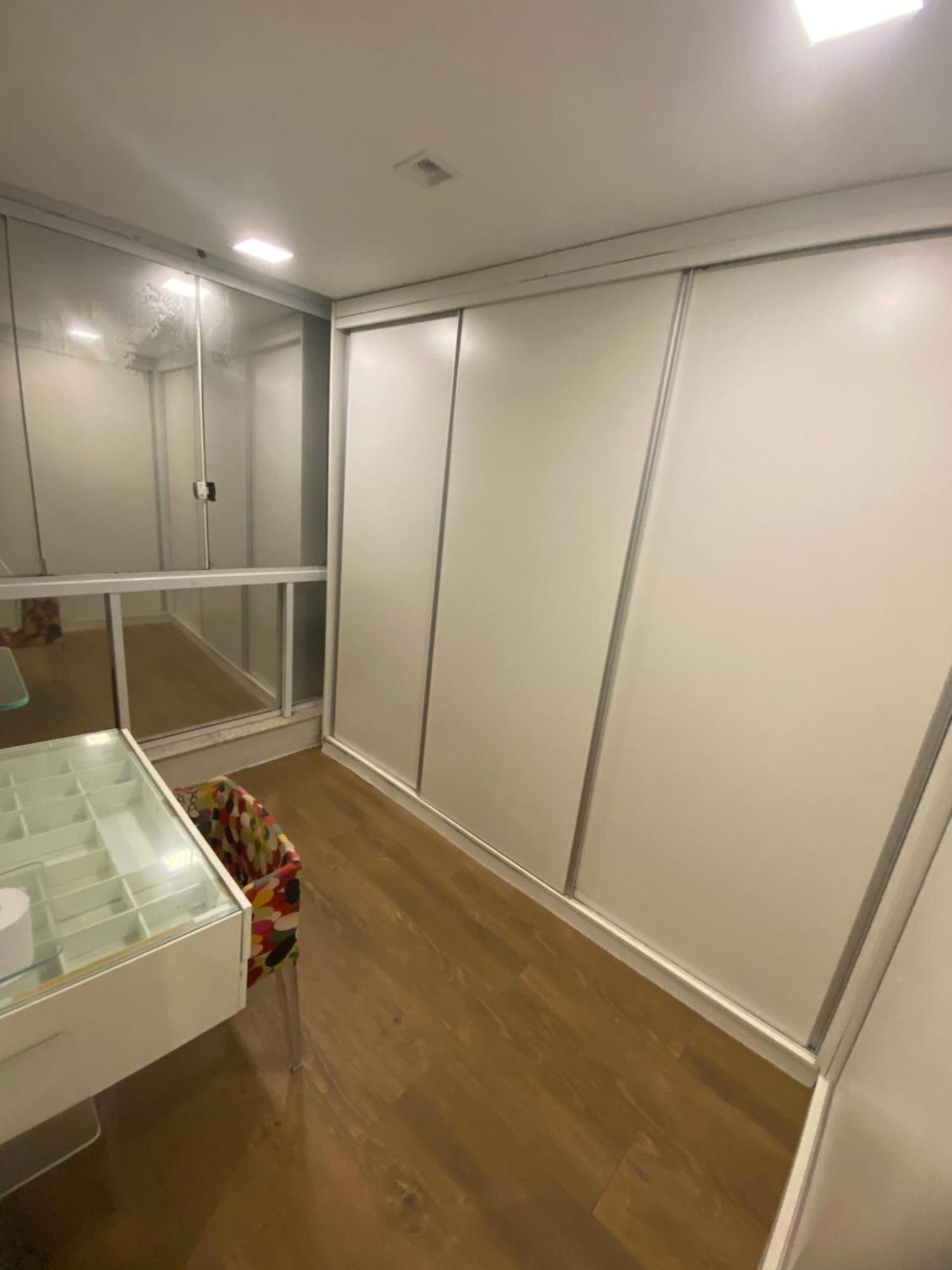 Apt 3Q Luxo Com Ar E Jacuzzi Na Beira Mar Guarapari Εξωτερικό φωτογραφία