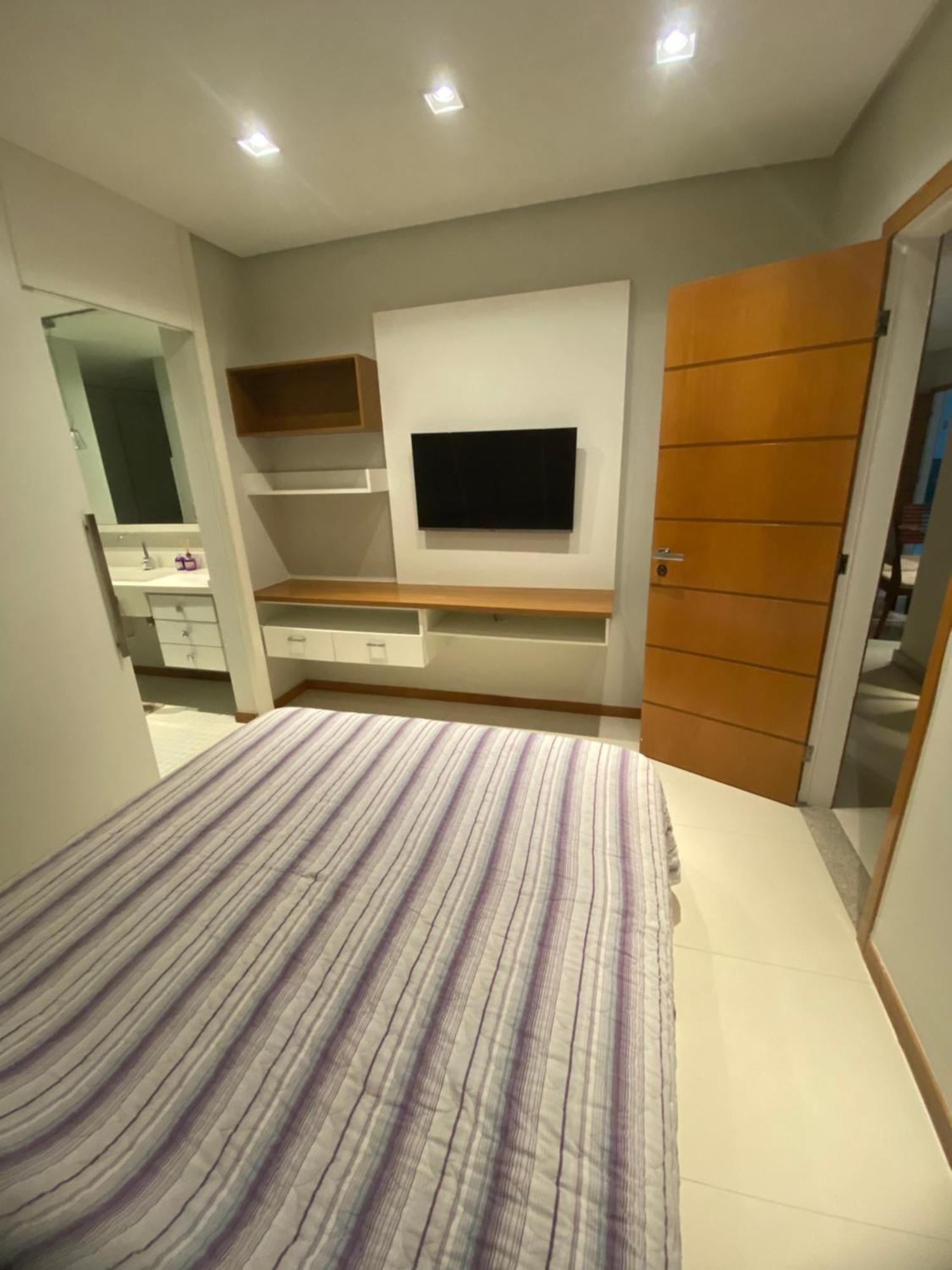 Apt 3Q Luxo Com Ar E Jacuzzi Na Beira Mar Guarapari Εξωτερικό φωτογραφία