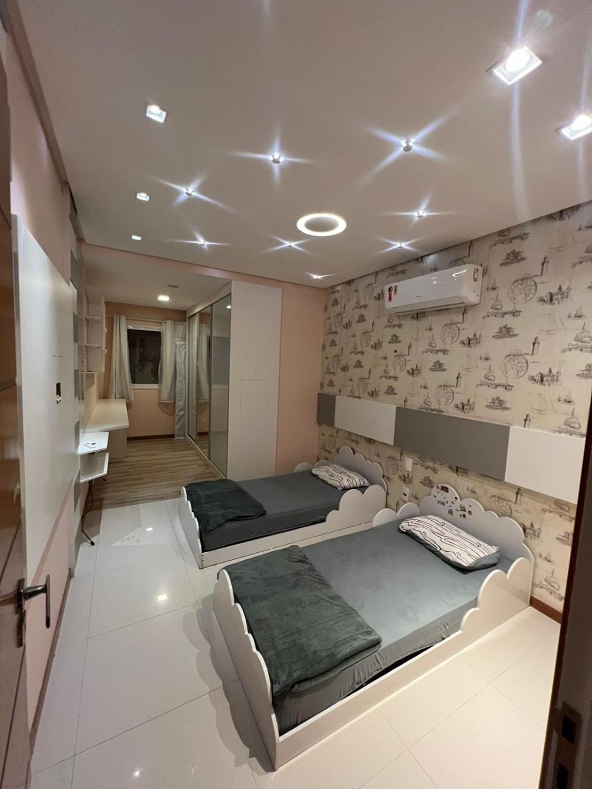 Apt 3Q Luxo Com Ar E Jacuzzi Na Beira Mar Guarapari Εξωτερικό φωτογραφία